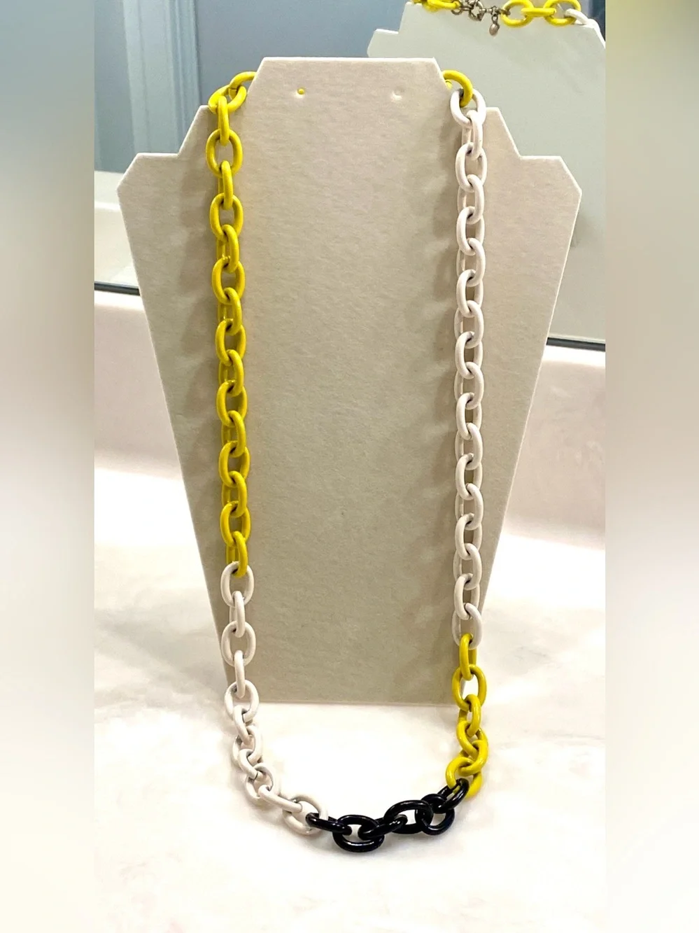 J. Crew Vintage Yellow and White Enamel Link Necklace